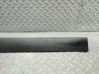 Накладка на порог левая передняя HONDA STEPWGN RK5 R20A 84251-SZW-00 3 ракурс