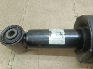 Стойка левая задняя LAND ROVER DISCOVERY L319 406PN 22241481 3 ракурс