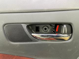 Обшивка дверей правая задняя LEXUS HS250H ANF10 2AZ-FXE 67798-X1U03 4 ракурс