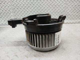 Мотор печки передний HONDA ODYSSEY RC1 K24W VTEC 2 ракурс