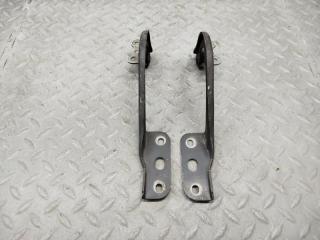 Петля капота SUZUKI WAGON R MH22S 1 ракурс