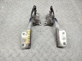 Петля капота TOYOTA PIXIS SPACE L575A 1 ракурс Петля капота TOYOTA PIXIS SPACE L575A 1 ракурс