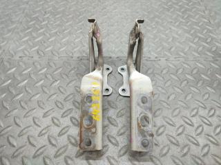 Петля капота SUZUKI ALTO HA24V 1 ракурс