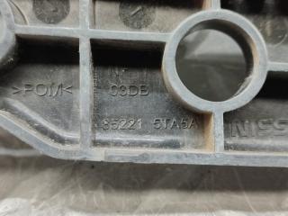 Крепеж бампера левый задний NISSAN SERENA GC27 MR20DD 85221 5TA5A 4 ракурс