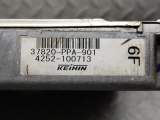Блок управления efi HONDA CR-V RD6 K24A VTEC 37820-PPA-901 5 ракурс