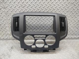 Консоль магнитофона NISSAN NV200 VM20 HR16DE 68260 JX00A 1 ракурс