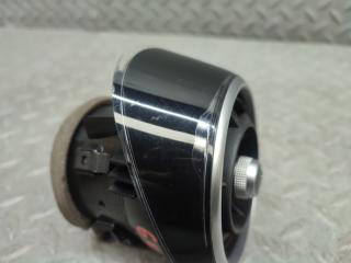 Дуйки передние AUDI A1 8X1 CAX 8X2820951 5 ракурс Дуйки передние AUDI A1 8X1 CAX 8X2820951 5 ракурс