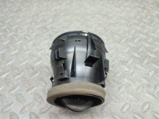 Дуйки передние AUDI A1 8X1 CAX 8X2820951 4 ракурс Дуйки передние AUDI A1 8X1 CAX 8X2820951 4 ракурс