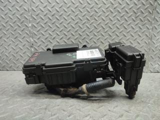 Блок предохранителей HONDA CR-V RD7 K24A VTEC 3 ракурс