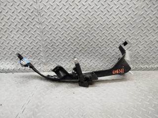 Крепление фары левое переднее SUBARU IMPREZA GT7 FB20CSZHJA 57707FL010 4 ракурс