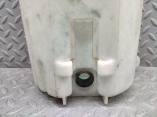 Бачок стеклоомывателя TOYOTA FUNCARGO NCP25 060851-017 2 ракурс