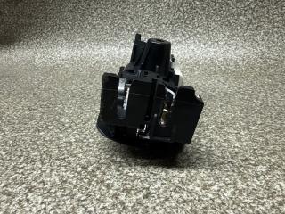 Ручка двери левая задняя LEXUS LS460 USF40 1UR-FSE 69298-50040 4 ракурс