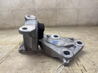 Подушка двигателя левая передняя HONDA JADE FR4 LEB 3 ракурс Подушка двигателя левая передняя HONDA JADE FR4 LEB 3 ракурс