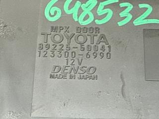 Блок управления дверьми левый задний LEXUS LS460 USF40 1UR-FSE 89225-50041 4 ракурс