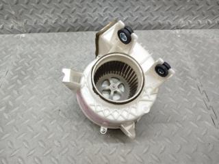 Мотор охлаждения батареи TOYOTA PRIUS ZVW30 2ZR-FXE G9230-47070 5 ракурс