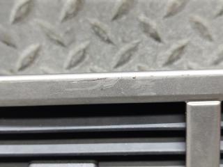 Консоль магнитофона SUBARU FORESTER SH5 66110FG020 3 ракурс