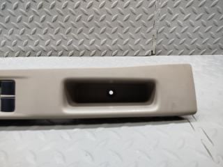 Блок упр. стеклоподьемниками правый передний SUZUKI PALETTE MK21S K6 83715-82K0 4 ракурс