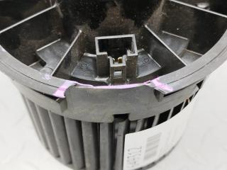 Мотор печки NISSAN LEAF AZE0 EM57 T1011657J 3 ракурс Мотор печки NISSAN LEAF AZE0 EM57 T1011657J 3 ракурс