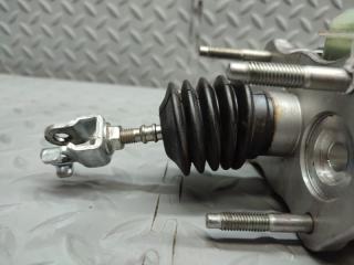 Главный тормозной цилиндр HONDA JADE FR4 LEB 5A23-0167 2 ракурс