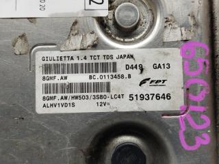 Блок управления efi ALFA ROMEO GIULIETTA 940 940A2000 51937646 4 ракурс