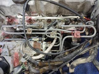 Двигатель MITSUBISHI LIBERO CD8W 4D68 MD972193, MD972194, RW4102 4 ракурс