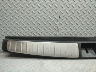 Накладка замка багажника левая задняя SUBARU LEGACY BP5 95073AG010 2 ракурс