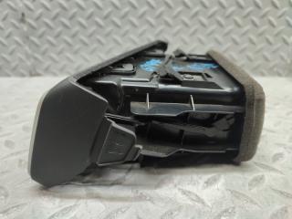 Дуйки правые передние NISSAN X-TRAIL NT32 MR20DD 687604BA0A 4 ракурс