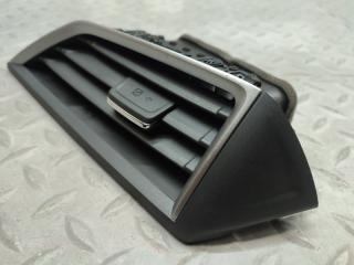 Дуйки левые передние SUBARU IMPREZA GT6 FB20 66110FL030 2 ракурс