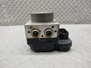 Блок abs TOYOTA VITZ NCP131 1NZ-FE 89541-52F31 4 ракурс