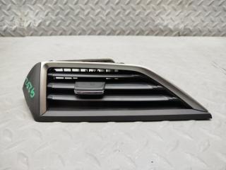 Дуйки правые передние SUBARU IMPREZA GT3 FB16ASZHJA 66110FL020 2 ракурс