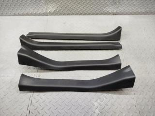 Накладка на порог NISSAN LEAF ZE1 EM57 769B63NA0A, 769B73NA0A, 769B43NA0A, 769B53NA0A 1 ракурс