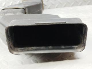 Воздуховод BMW I3 I01 W20K06A 9309550 3 ракурс
