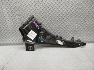 Крепеж бампера правый передний AUDI Q7 4L BHK 4L0807284B 1 ракурс