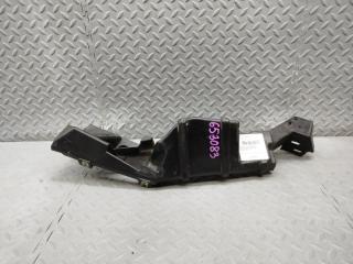 Крепеж бампера левый передний BMW I3 I01 W20K06A 51647368157 2 ракурс