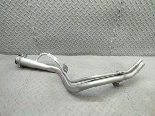 Горловина топливного бака SUBARU LEGACY BP5 EJ20 1 ракурс Горловина топливного бака SUBARU LEGACY BP5 EJ20 1 ракурс