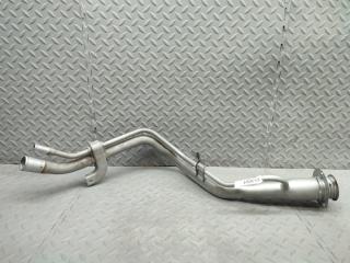 Горловина топливного бака SUBARU LEGACY BP5 EJ20 4 ракурс Горловина топливного бака SUBARU LEGACY BP5 EJ20 4 ракурс