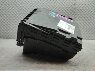 Блок предохранителей VOLKSWAGEN SHARAN 7N1 CAVA 3C0937125 2 ракурс
