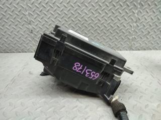 Блок предохранителей HONDA JADE FR4 LEB T4F-J0 4 ракурс Блок предохранителей HONDA JADE FR4 LEB T4F-J0 4 ракурс