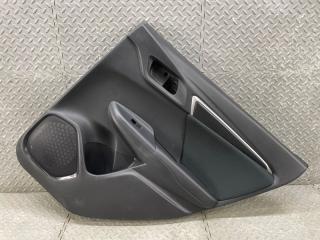 Обшивка дверей правая задняя HONDA FIT GK3 L13B VTEC 83700-T5A-J010-23 1 ракурс