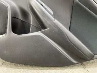 Обшивка дверей правая задняя HONDA FIT GK3 L13B VTEC 83700-T5A-J010-23 5 ракурс