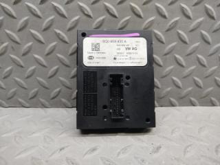 Блок управления efi AUDI A3 8VS CXS 5Q0959435A 1 ракурс