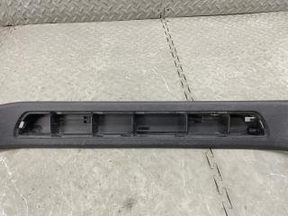 Накладка на порог салона правая AUDI Q7 4L BHK 4L0853370 5 ракурс
