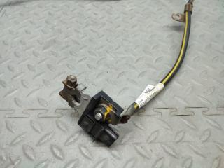 Клемма NISSAN LEAF ZE1 EM57 24080-5SK0A 2 ракурс