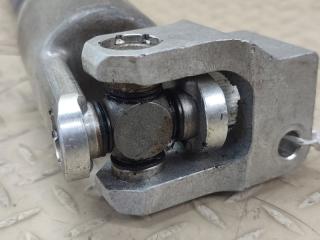 Рулевой карданчик BMW I3 I01 W20K06A 120-105-8187D 4 ракурс Рулевой карданчик BMW I3 I01 W20K06A 120-105-8187D 4 ракурс