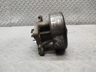 Помпа NISSAN SERENA CC25 MR20DE 5 ракурс Помпа NISSAN SERENA CC25 MR20DE 5 ракурс