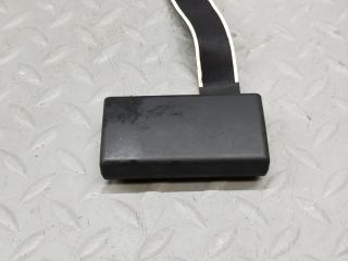 Антенна AUDI A3 8V CXS 8V0035504B 2 ракурс Антенна AUDI A3 8V CXS 8V0035504B 2 ракурс