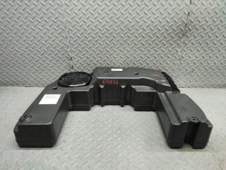 Сабвуфер AUDI A1 8X CAX 8X0035412 5 ракурс Сабвуфер AUDI A1 8X CAX 8X0035412 5 ракурс
