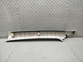 Накладка на стойку кузова левая передняя SUBARU LEVORG VN5 CB18EYWHAA 94010FL100 4 ракурс Накладка на стойку кузова левая передняя SUBARU LEVORG VN5 CB18EYWHAA 94010FL100 4 ракурс