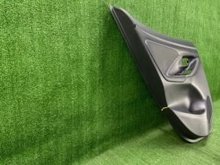 Обшивка дверей левая задняя TOYOTA YARIS CROSS MXPJ10 M15A-FXE 67614-X1V32 2 ракурс