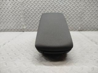 Бардачок между сиденьями AUDI A1 8X CAX 8X0864207 5 ракурс